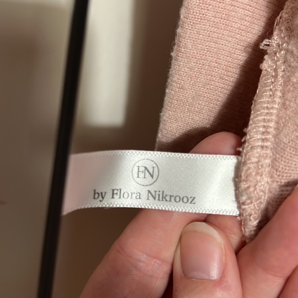 !!3 FOR $25 -- FN by Flora Nikrooz Pink and White Lace Lounge Set - Picture 9 of 11